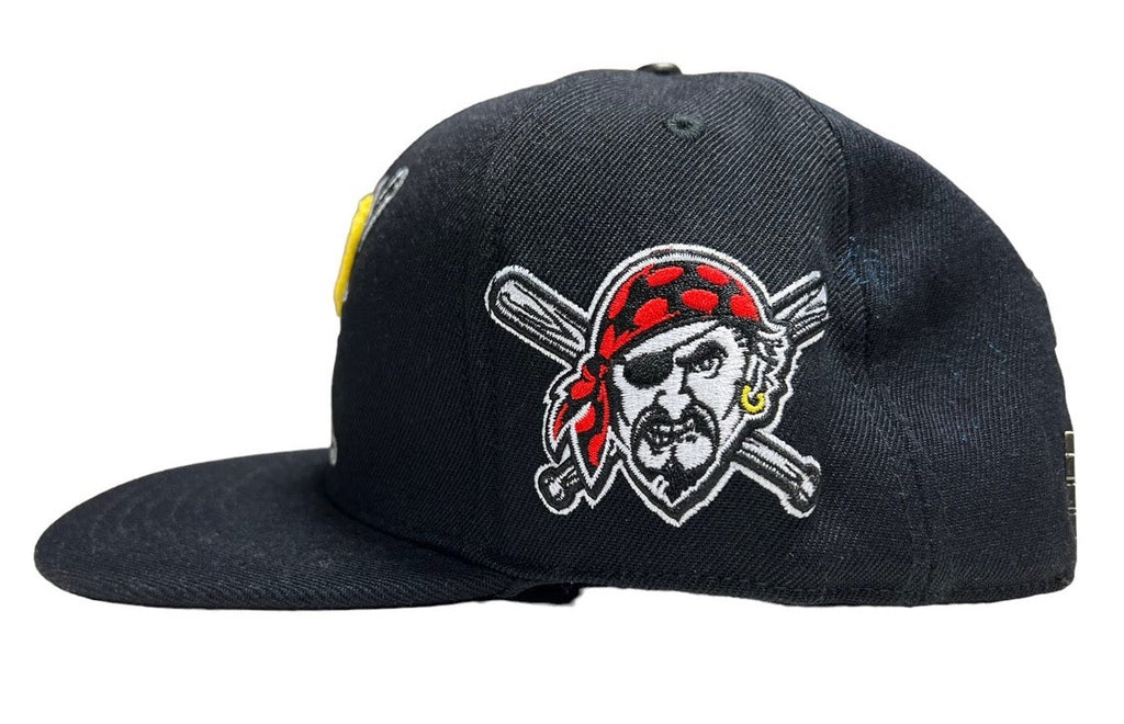 Pro Standard Unisex Pittsburg Pirates Snapback Hat in Black